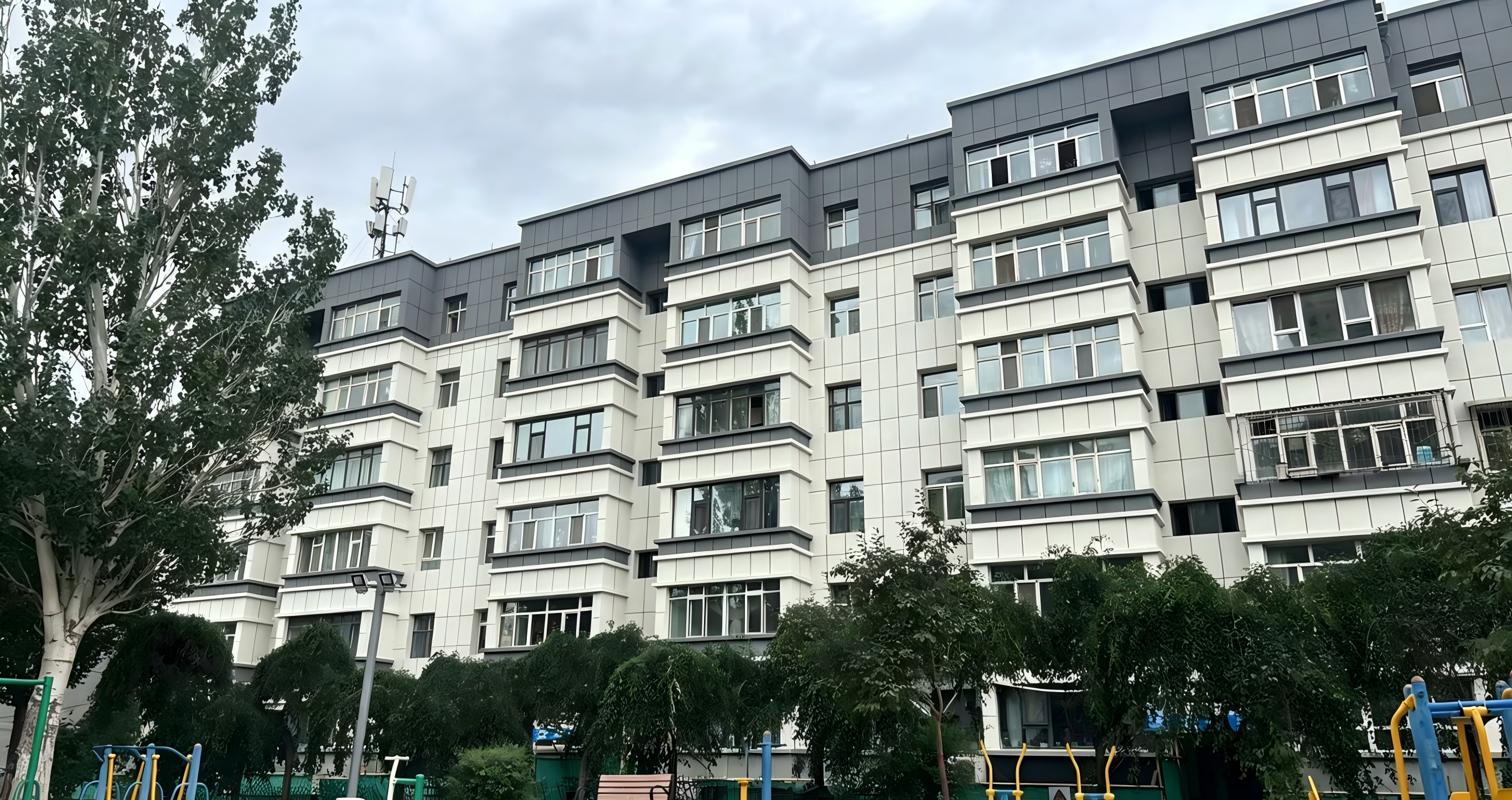 乌鲁木齐市大湾南路养护队小区改造后.png 乌鲁木齐市大湾南路养护队小区改造后.png